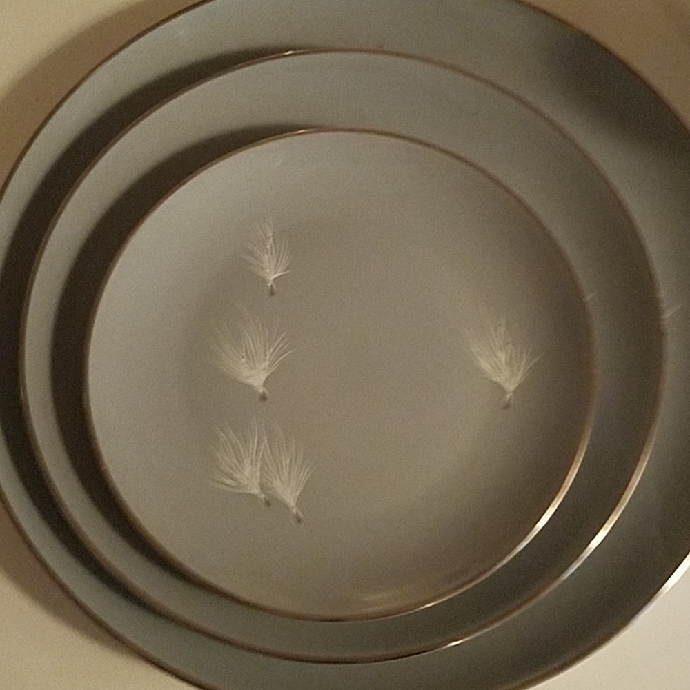 Picard china 3 plates a sugar and creamer set
